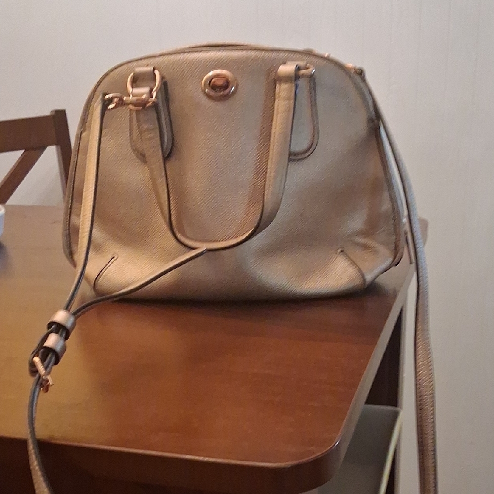 Coach Gold Shoulder Bag with Classic Design